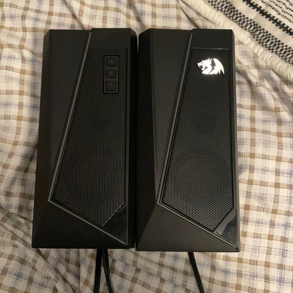 RedDragon Anvil speakers
